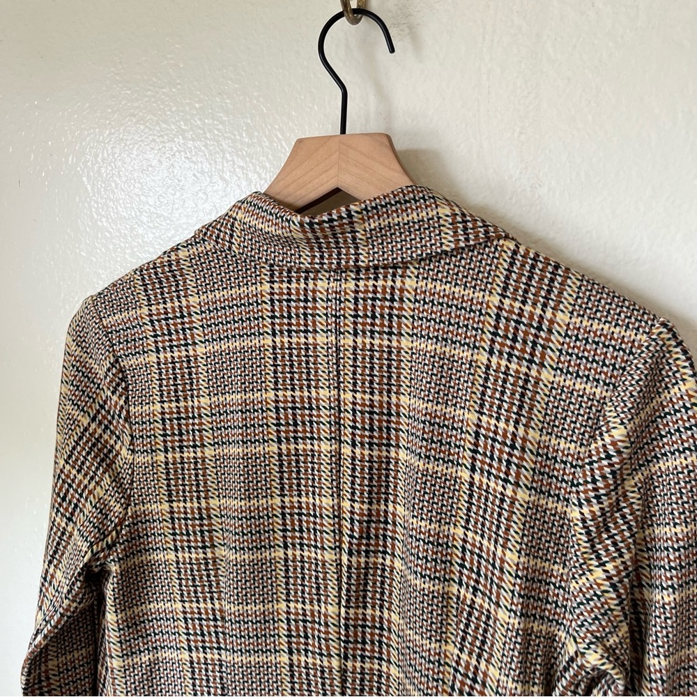 Cabi | Pastime Plaid Knit Blazer - Picture 5 of 7